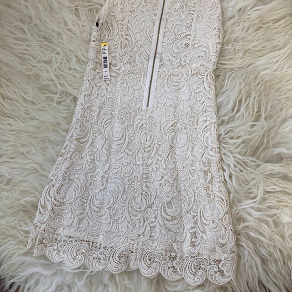 Alice + Olivia Ingrid Sleeveless A-Line Dress - Picture 11 of 16